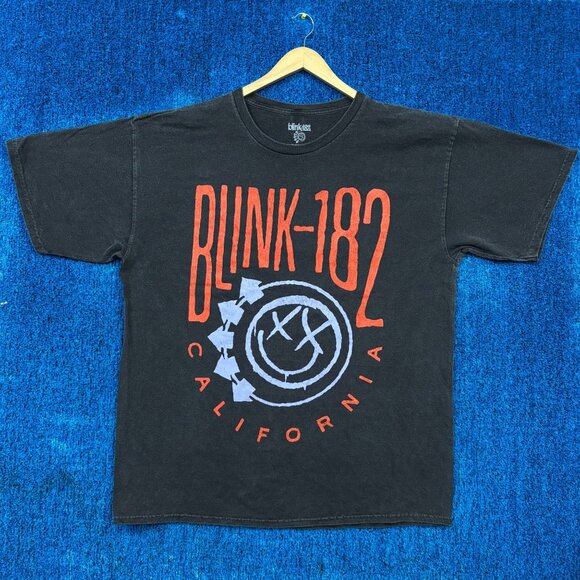 Blink-182 California Crappy Oversized Pop Punk Band Tee L/XL - Picture 1 of 4
